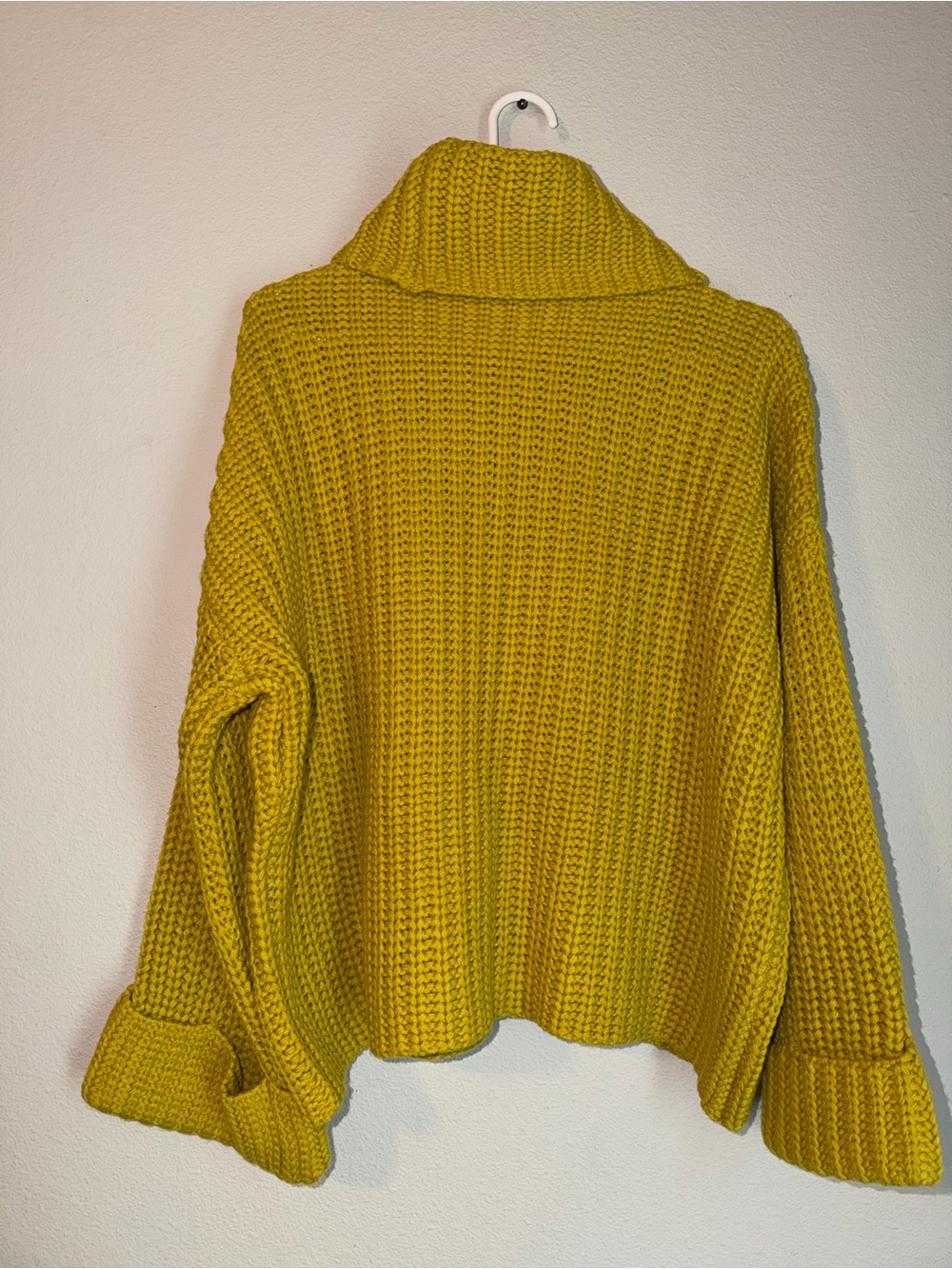 Women’s 525 America Sweater Ribbed Wide Sleeve Sweater Yellow Cowl Neck Large - Picture 3 of 6